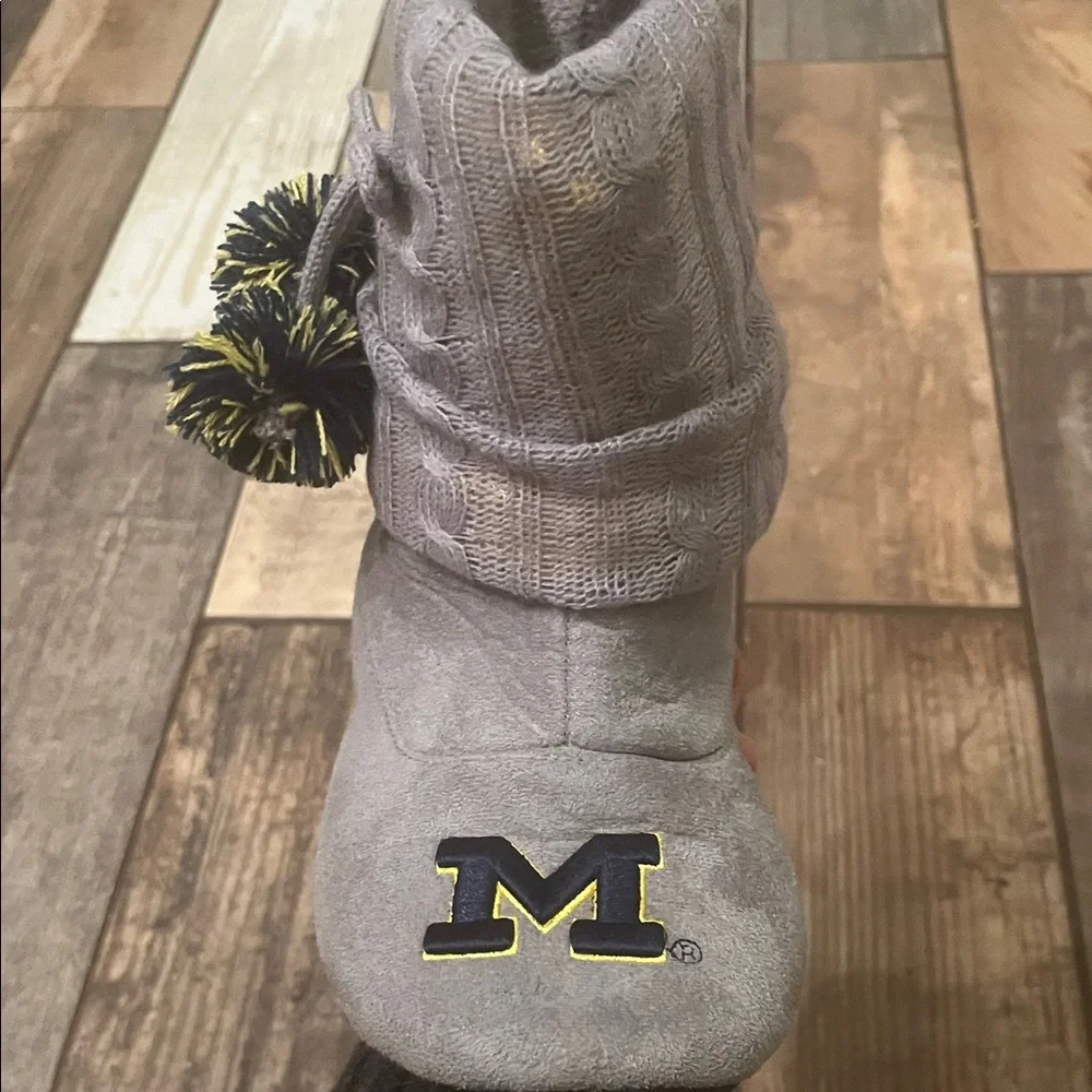 Gray University of Michigan Booties with Pom Poms and gold sequins detail NWOT - Picture 7 of 12